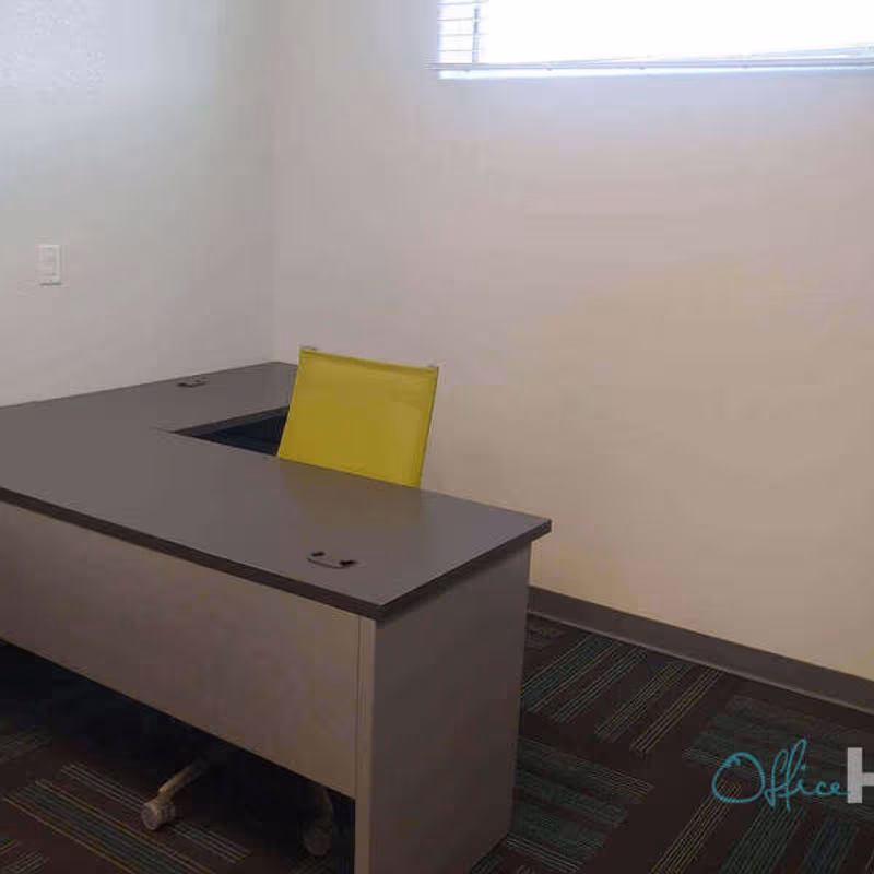 215 Cowboy Way, Edgewood - Image 2