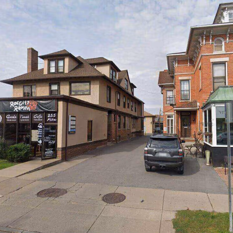 215 Alexander St, Rochester - Image 5