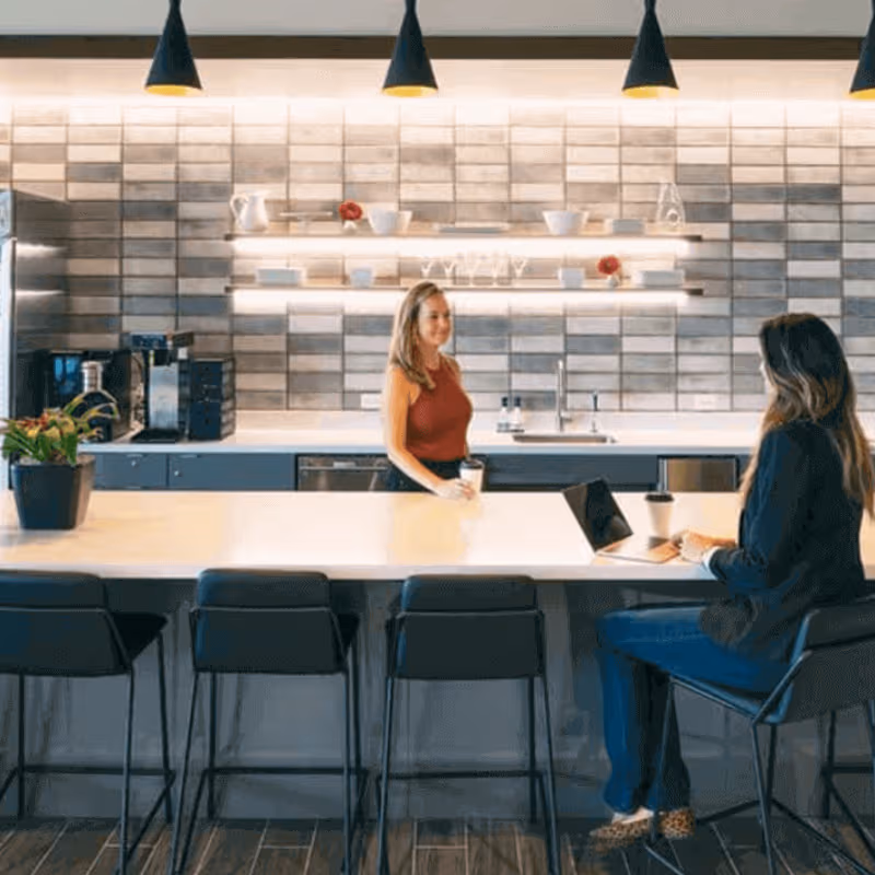 205 East 42nd Street, New York - Image 4