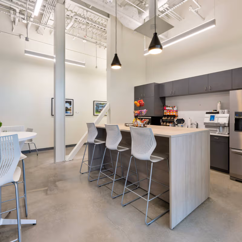 551 South Interstate 35 Frontage Road, Round Rock - Image 9