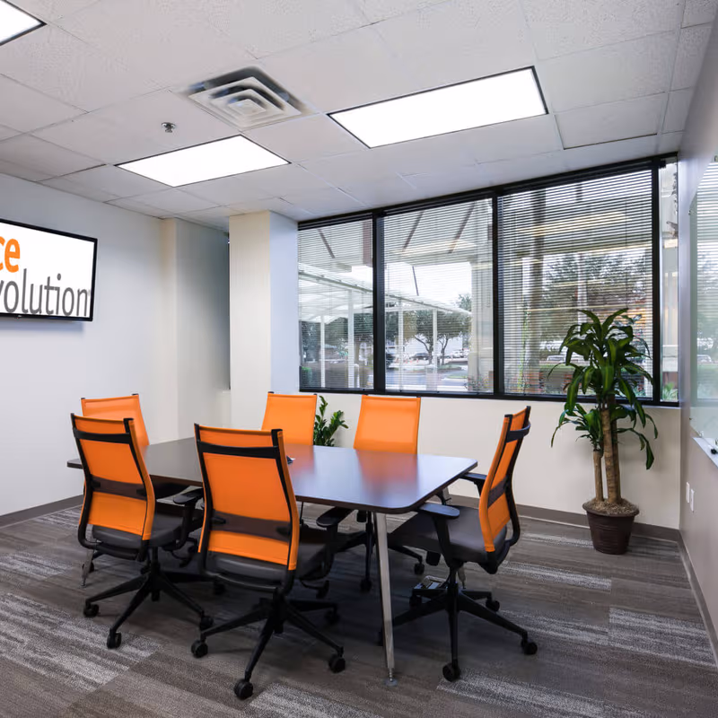 5011 Gate Pkwy, Jacksonville - Image 2