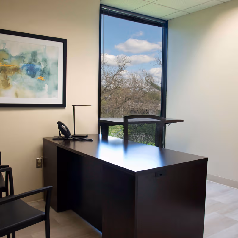 101 Lindenwood Dr, Malvern - Image 1