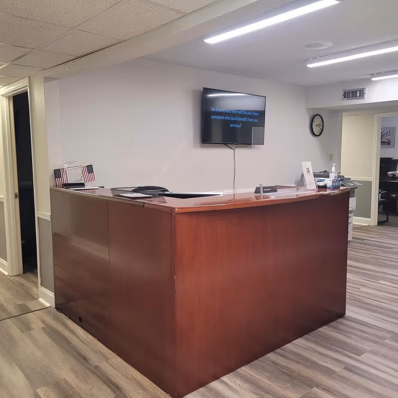 3001 Aloma Avenue, Winter Park - Image 2