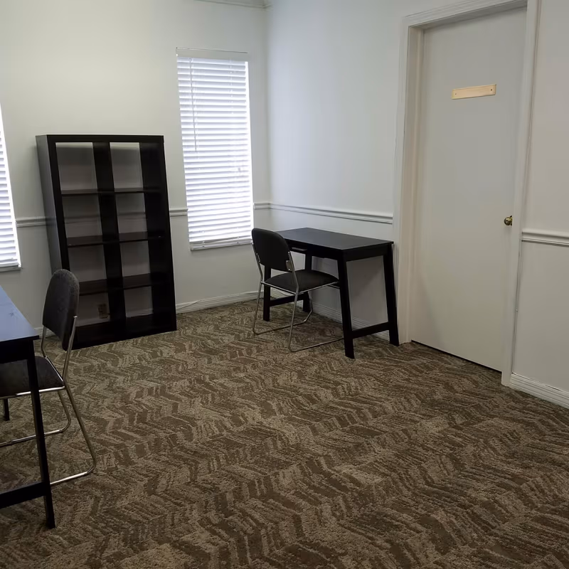 3001 Aloma Avenue, Winter Park - Image 1