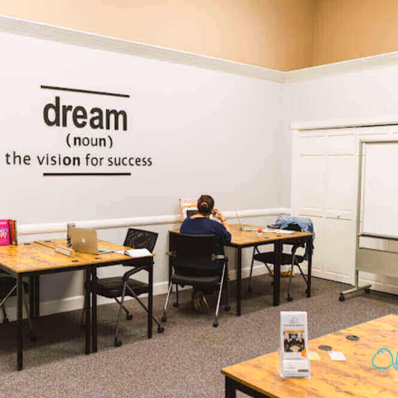 100 East New York Avenue, Deland - Image 1