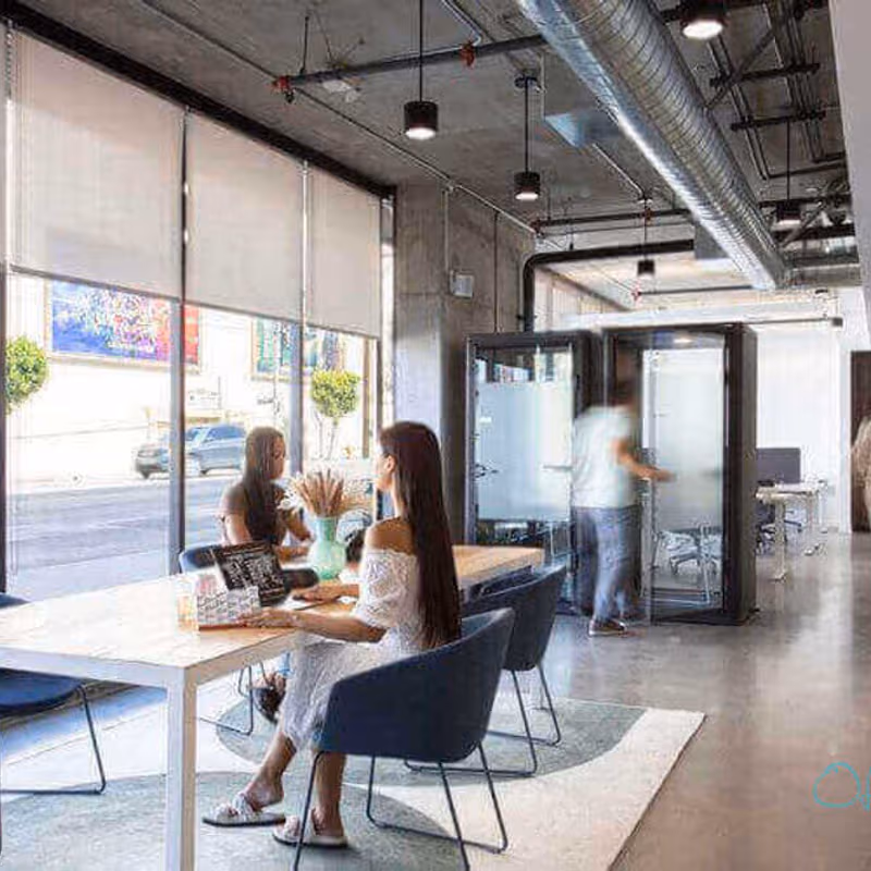 5570 Melrose Ave, Los Angeles - Image 4