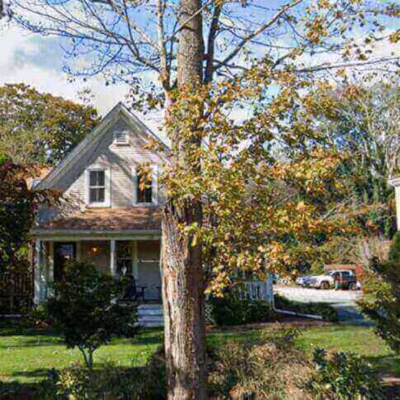 182 Palmer Ave, Falmouth - Image 1