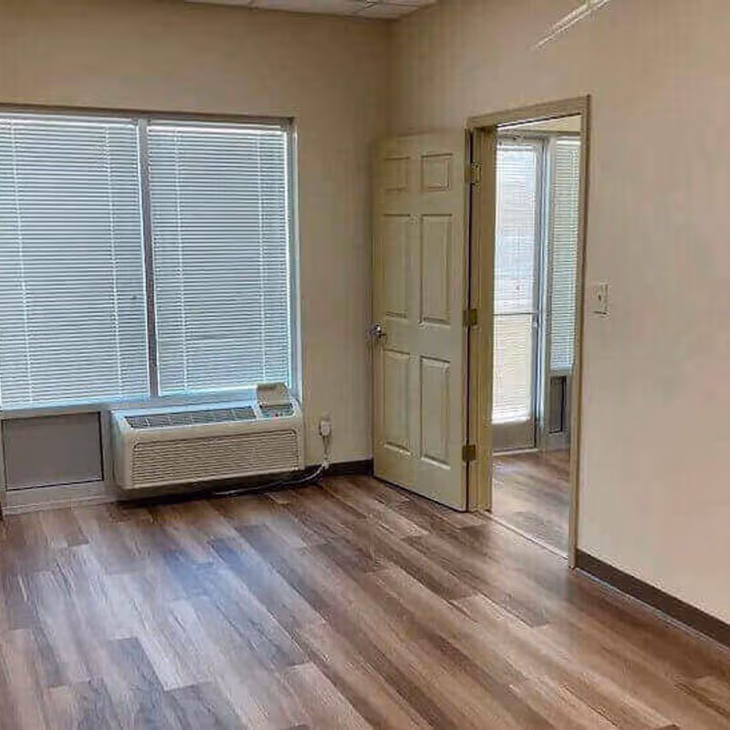 155 Westridge Pkwy, Mcdonough - Image 1