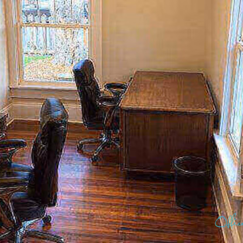 906 S Main St, Burlington - Image 1