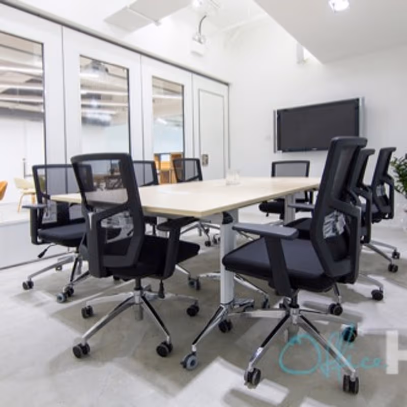 444-452 Des Voeux Road West Sai Wan, Hong Kong - Image 4