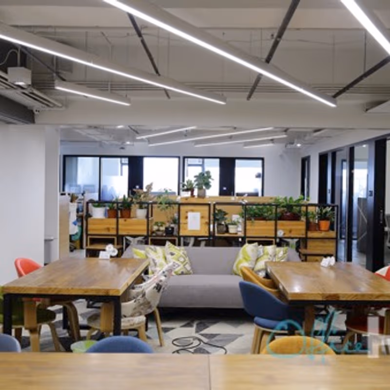 444-452 Des Voeux Road West Sai Wan, Hong Kong - Image 2