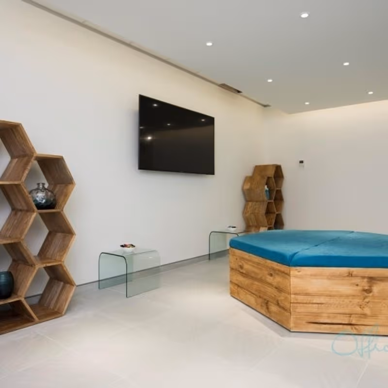3 Sydney Avenue, Barton - Image 2