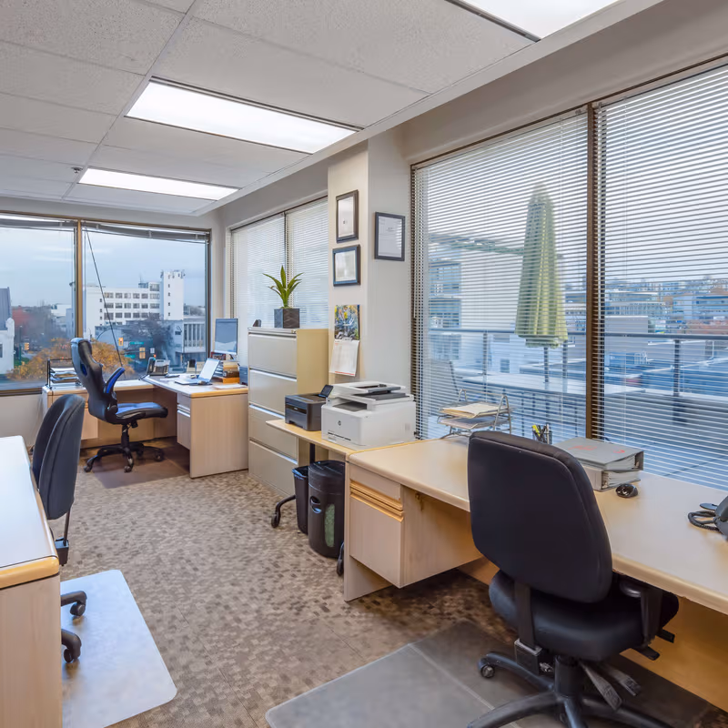1681 Chestnut St, Vancouver - Image 5