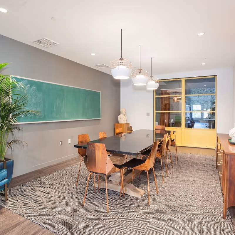 201 Montgomery St, Jersey City - Image 4