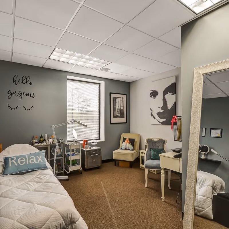 760 Old Roswell Rd, Roswell - Image 8