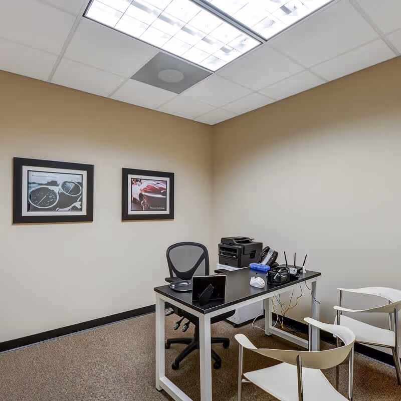 760 Old Roswell Rd, Roswell - Image 1