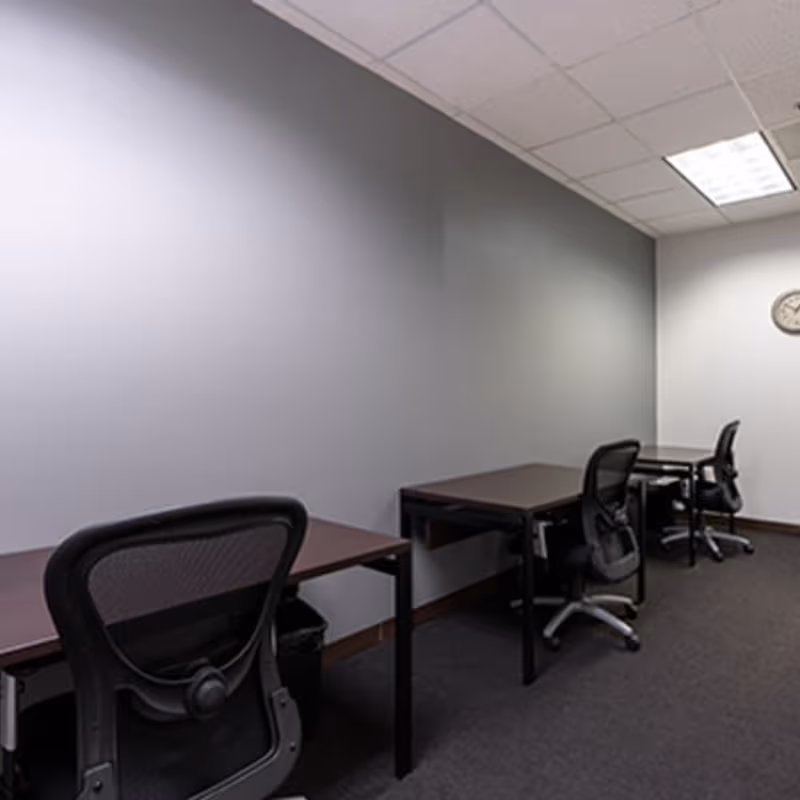 15 Constitution Dr, Bedford - Image 6