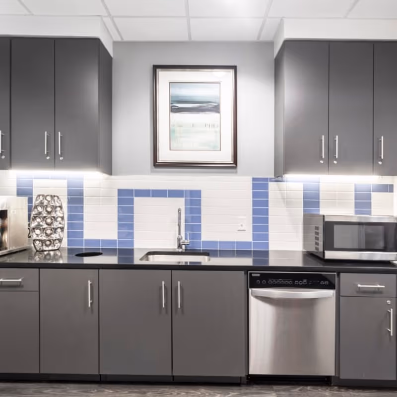 100 Hartsfield Centre Parkway, Atlanta - Image 9