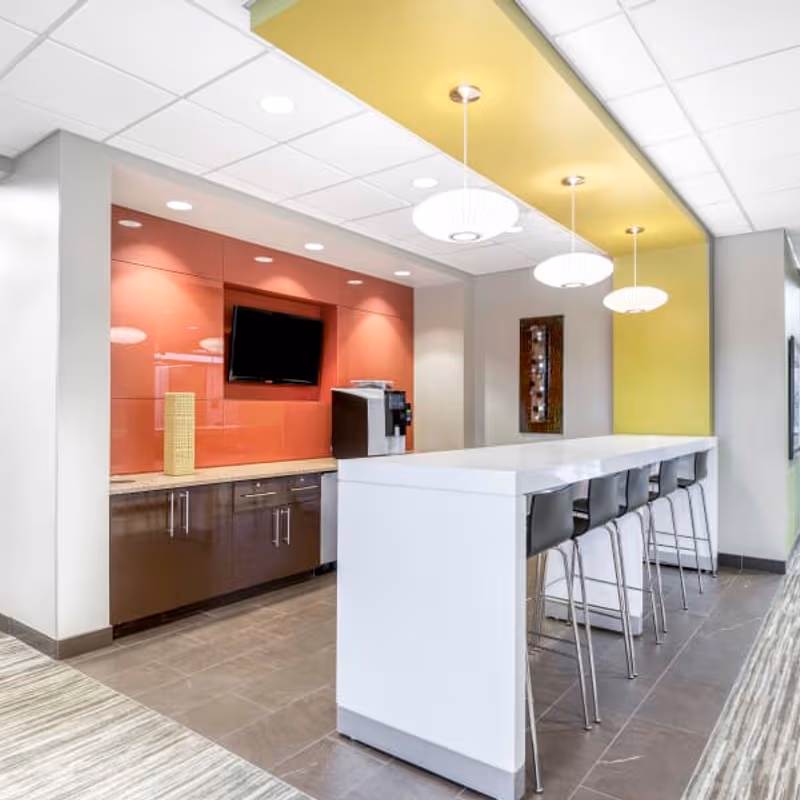 301 Edgewater Place, Wakefield - Image 9