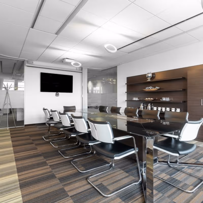 Vaci Ut 22-24, Budapest - Image 1