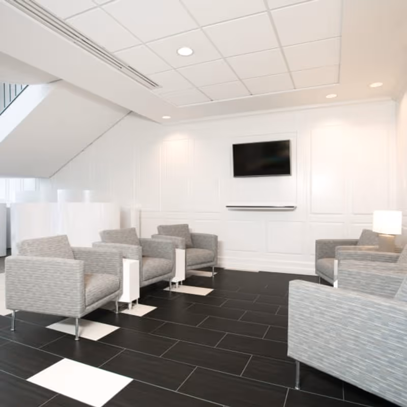 10900 Ne 4th St, Bellevue - Image 3