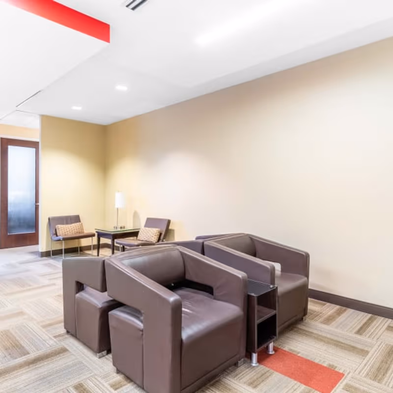 1 Meadowlands Plaza, East Rutherford - Image 8