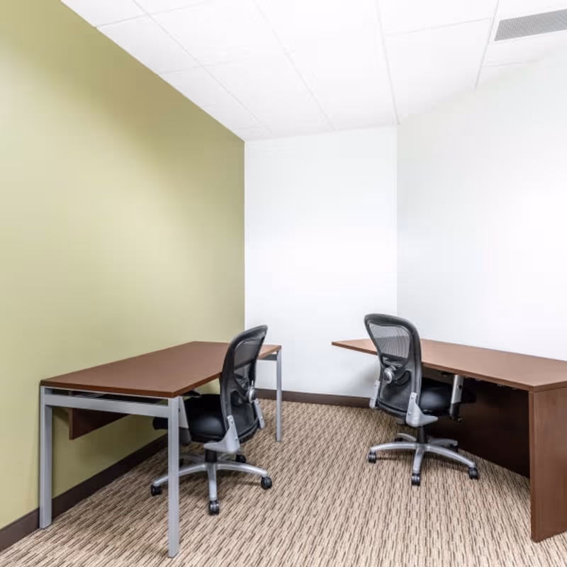 1 Meadowlands Plaza, East Rutherford - Image 6