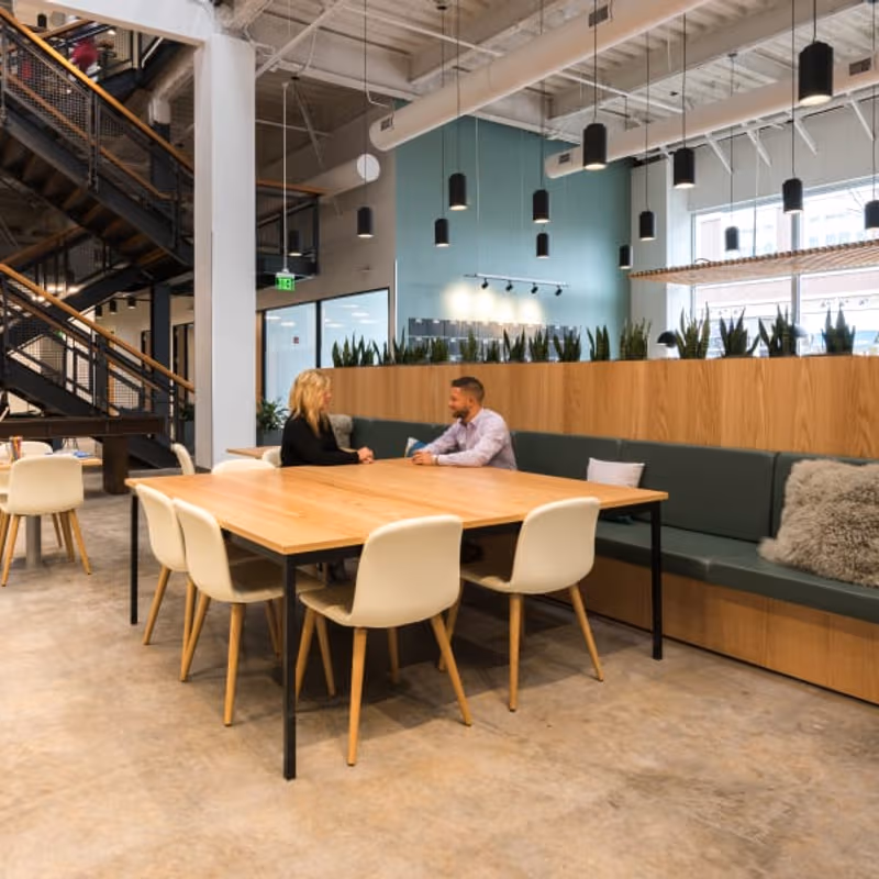 71 Raymond Rd, West Hartford - Image 3