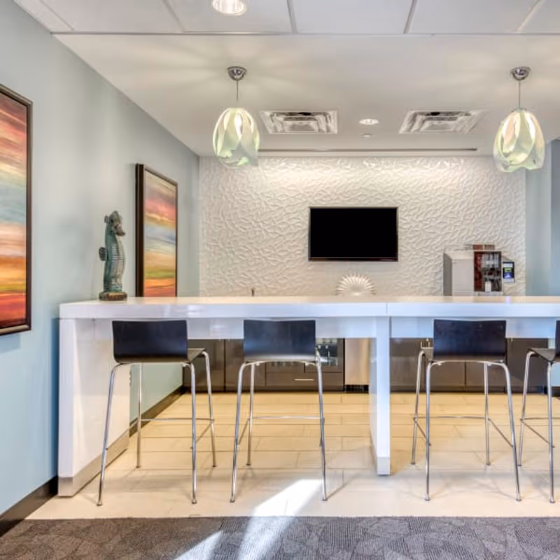 999 Waterside Drive, Norfolk - Image 6