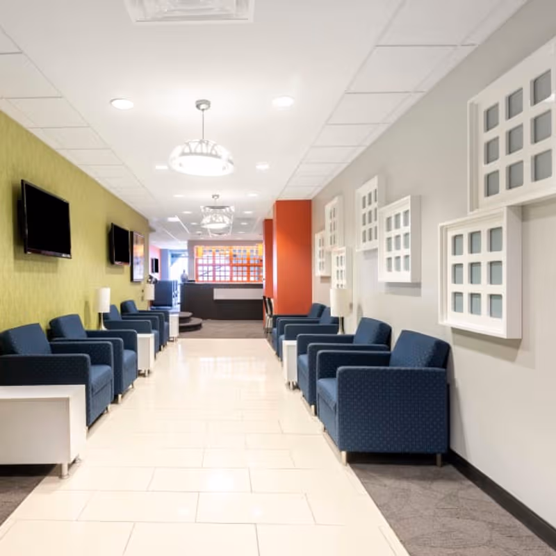 999 Waterside Drive, Norfolk - Image 9