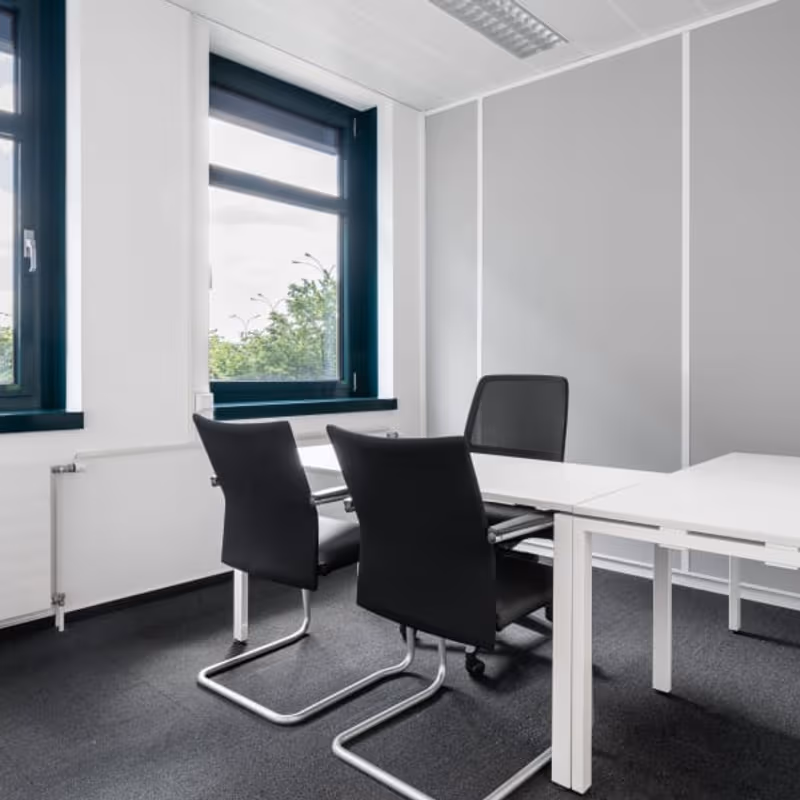 5 Rue Heienhaff, Senningerberg - Image 1