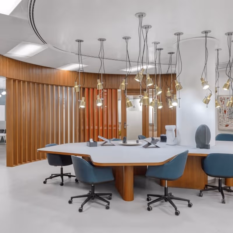 Szervita Square 8, Budapest - Image 3