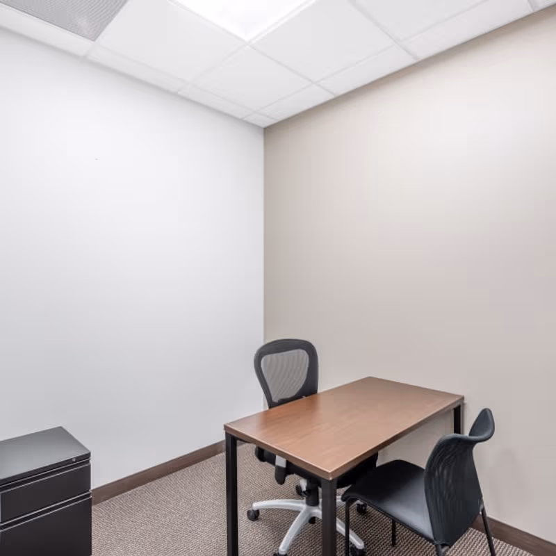 4620 E 53rd Street, Davenport - Image 6