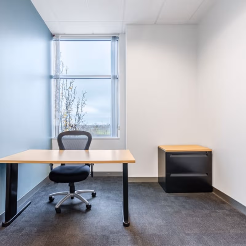 915 Highland Pointe Drive, Roseville - Image 7