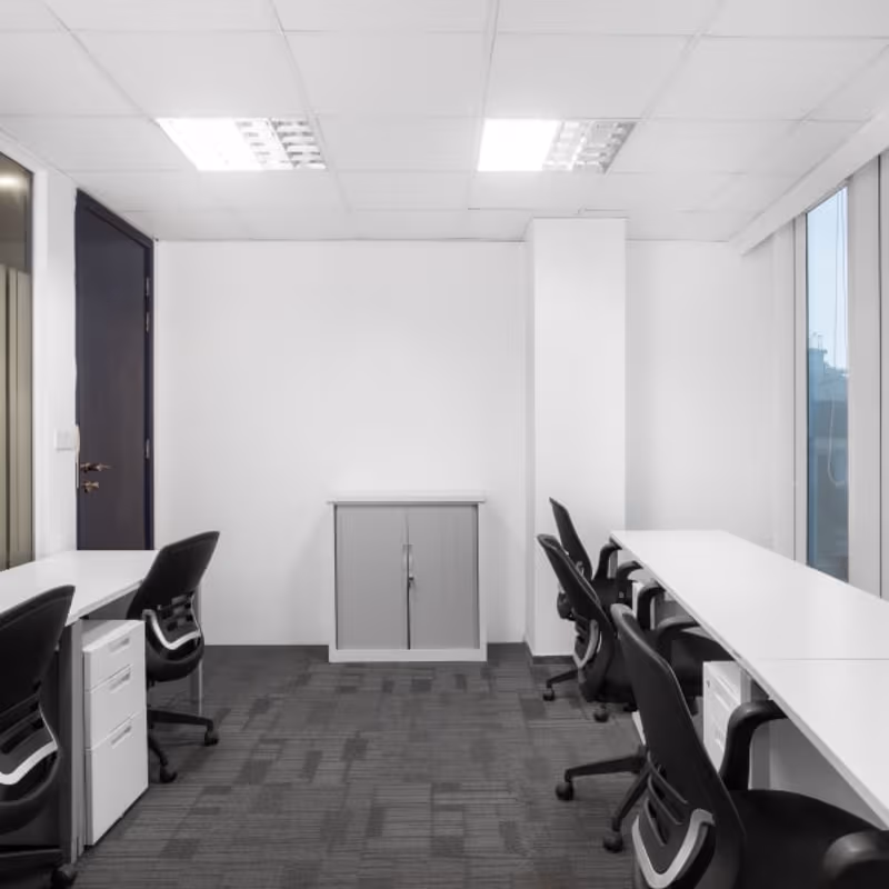 M-13 F 7 Markaz, Islamabad - Image 4