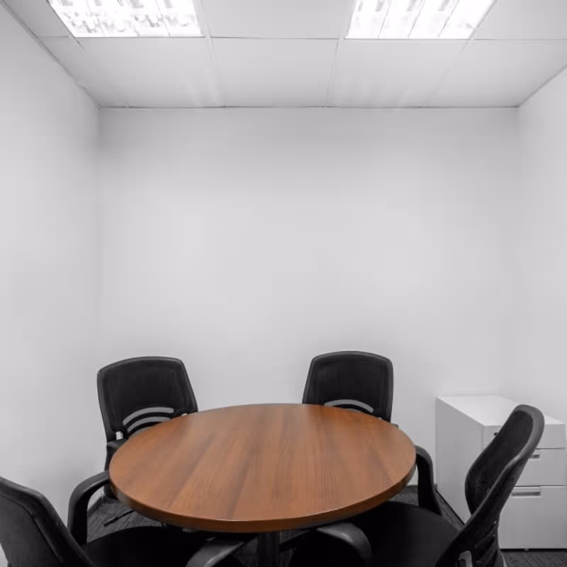 M-13 F 7 Markaz, Islamabad - Image 6