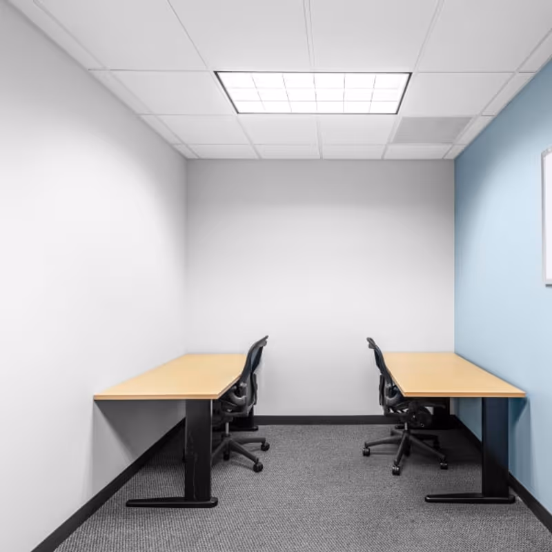 1990 Main St, Sarasota - Image 1