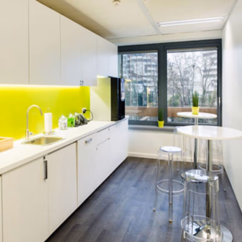 11 Rue De Cambrai, Paris - Image 7