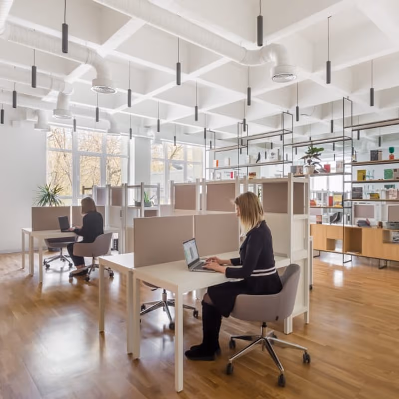 2 Maidan Nezalezhnosti, Kyiv - Image 2