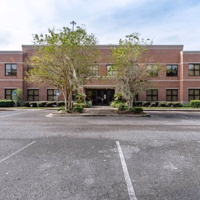 4720 Salisbury Rd, Jacksonville - Image 9