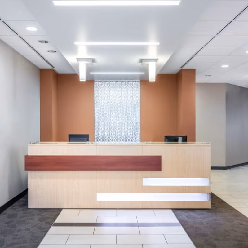 11670 Fountains Drive, Maple Grove - Image 1