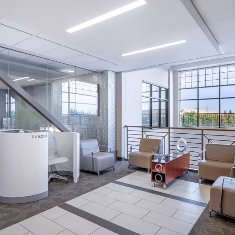 11670 Fountains Drive, Maple Grove - Image 3