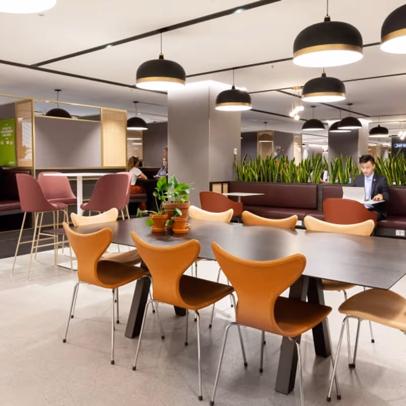 801 Brickell Avenue, Miami - Image 2