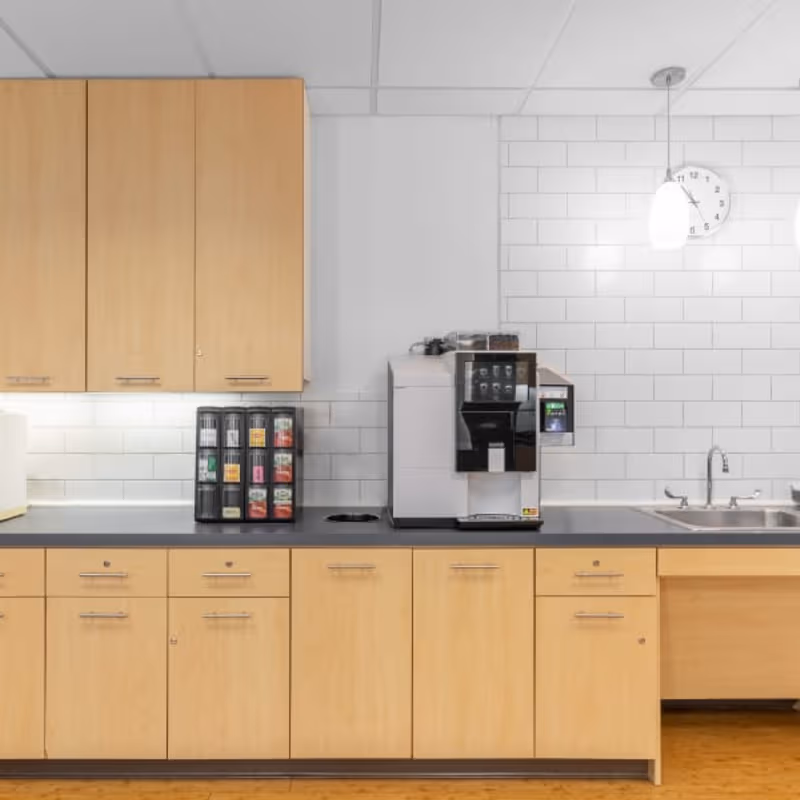 500 W Office Center Dr, Fort Washington - Image 8