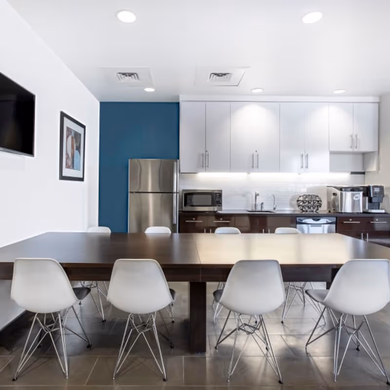 240 N E Promontory, Farmington - Image 8