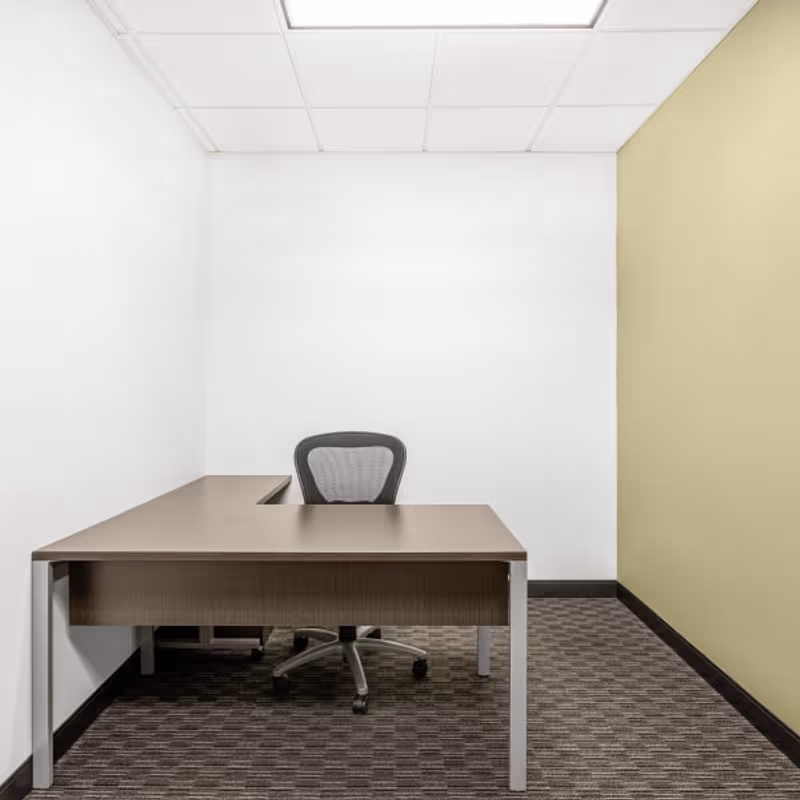 104 W 40th St, New York - Image 2