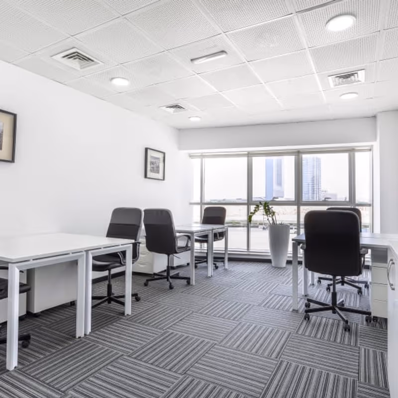 Dubai Sports City, Dubai - Image 2