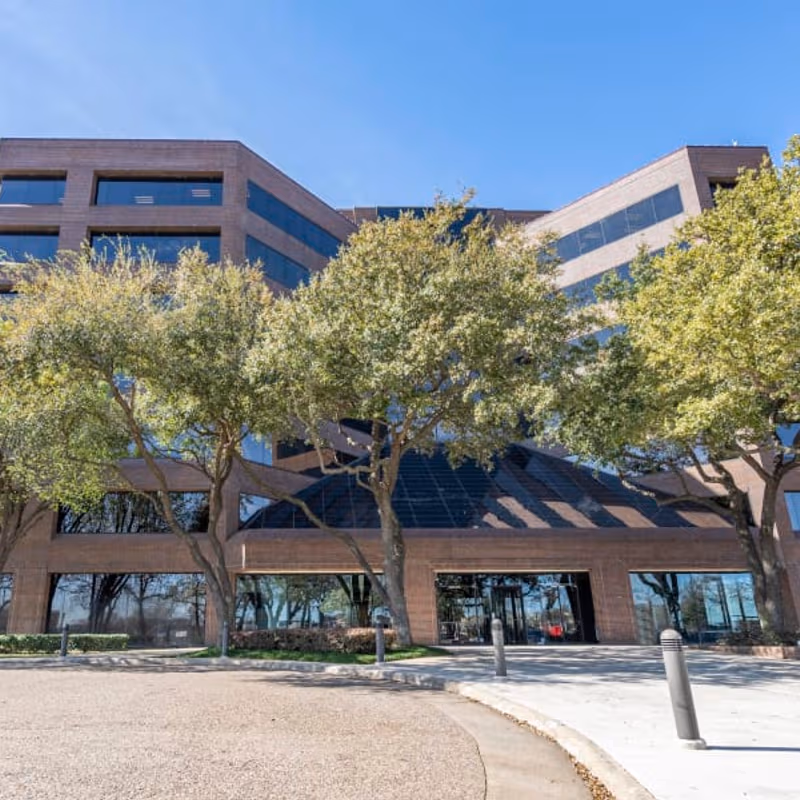 2000 E Lamar Boulevard, Arlington - Image 6