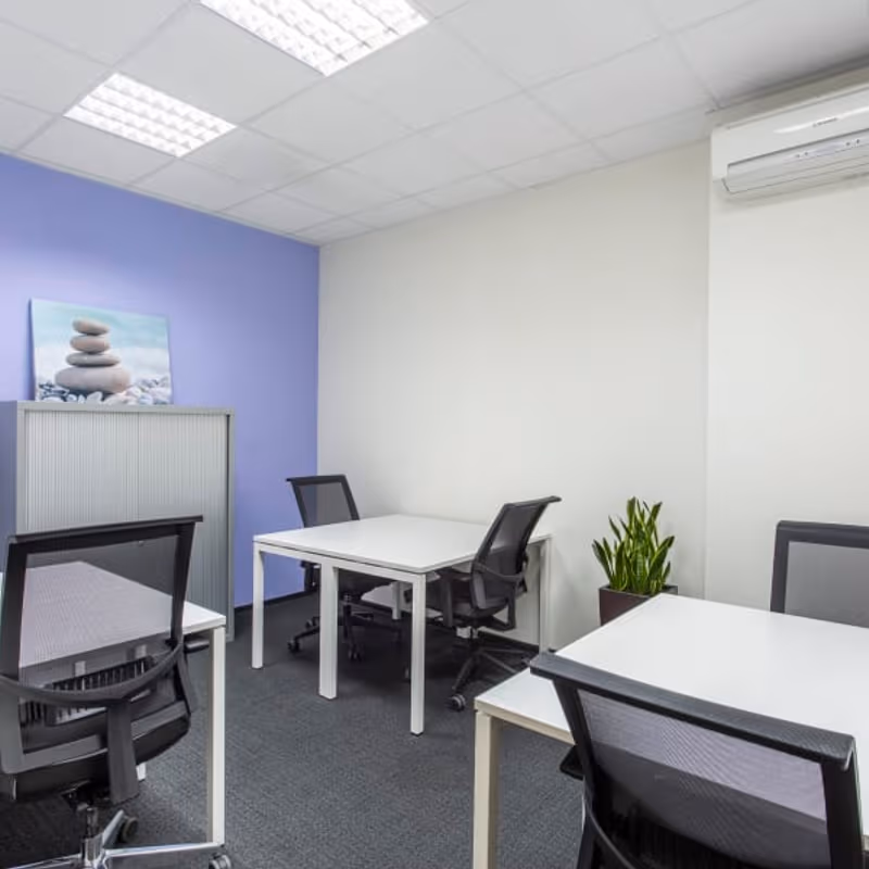 1A Sportyvna Sq, Kyiv - Image 2