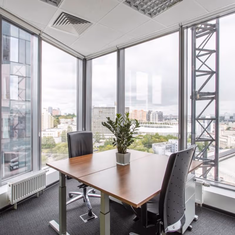 1A Sportyvna Sq, Kyiv - Image 3